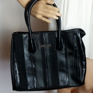 Reaction Kenneth Cole Purse * FREE SHIPPING